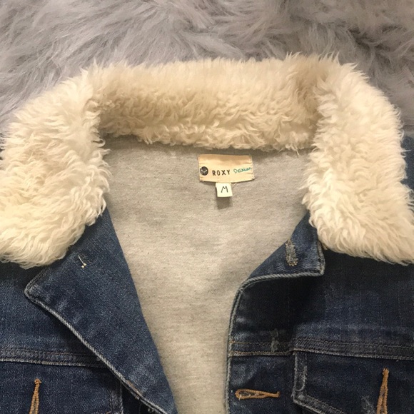 Jean jacket - Picture 2 of 4